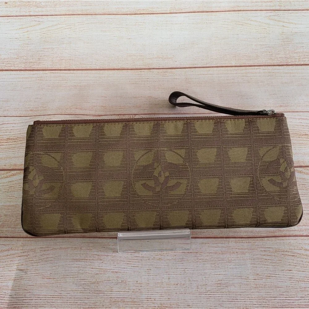 CHANEL Vintage Trousse & Diver Travel Line Nylon Jacquard Cosmetic Pouch